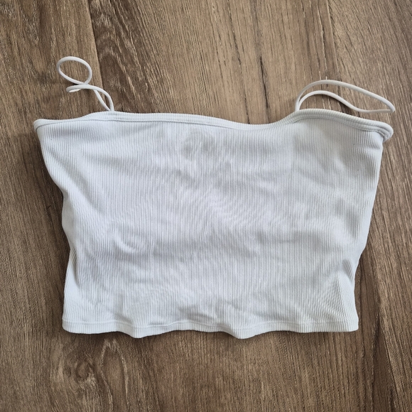 ALO Yoga Goddess Ribbed Top - Picture 6 of 8